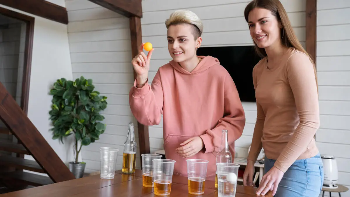 Ett glas vatten – perfekt för sommarens lekar! illustration